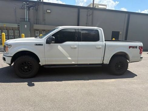 Used 2018 Ford F150 XLT w/ Equipment Group 302A Luxury AWD/4WD image 4