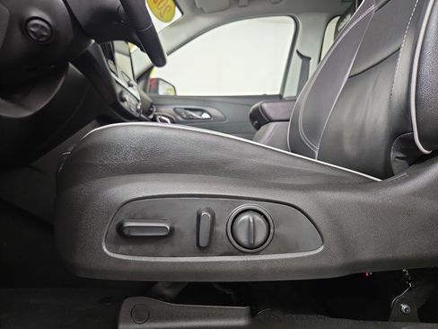 Certified 2021 Chevrolet Traverse High Country w/ LPO, Cargo Package image 33