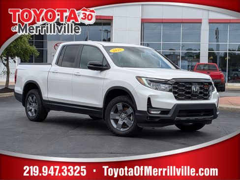 Used 2025 Honda Ridgeline TrailSport image 1