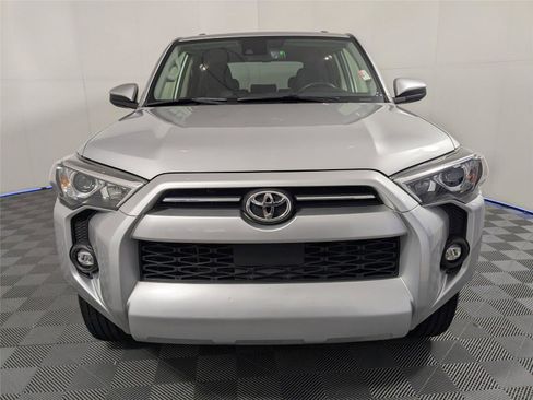 Certified 2022 Toyota 4Runner SR5 image 3