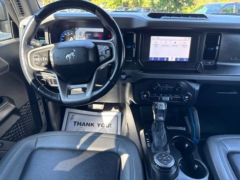 Used 2023 Ford Bronco Black Diamond w/ Sasquatch Package AWD/4WD image 23