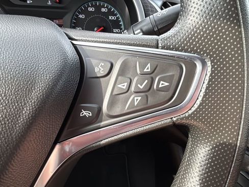 Used 2025 Chevrolet Malibu LT FWD image 22