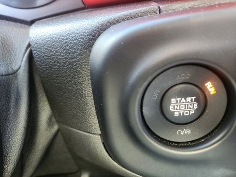 Used 2019 Jeep Wrangler Unlimited Rubicon image 27