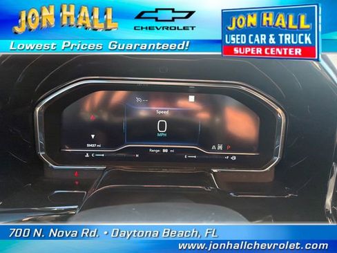 Used 2023 Chevrolet Silverado 1500 High Country w/ Technology Package AWD/4WD image 28