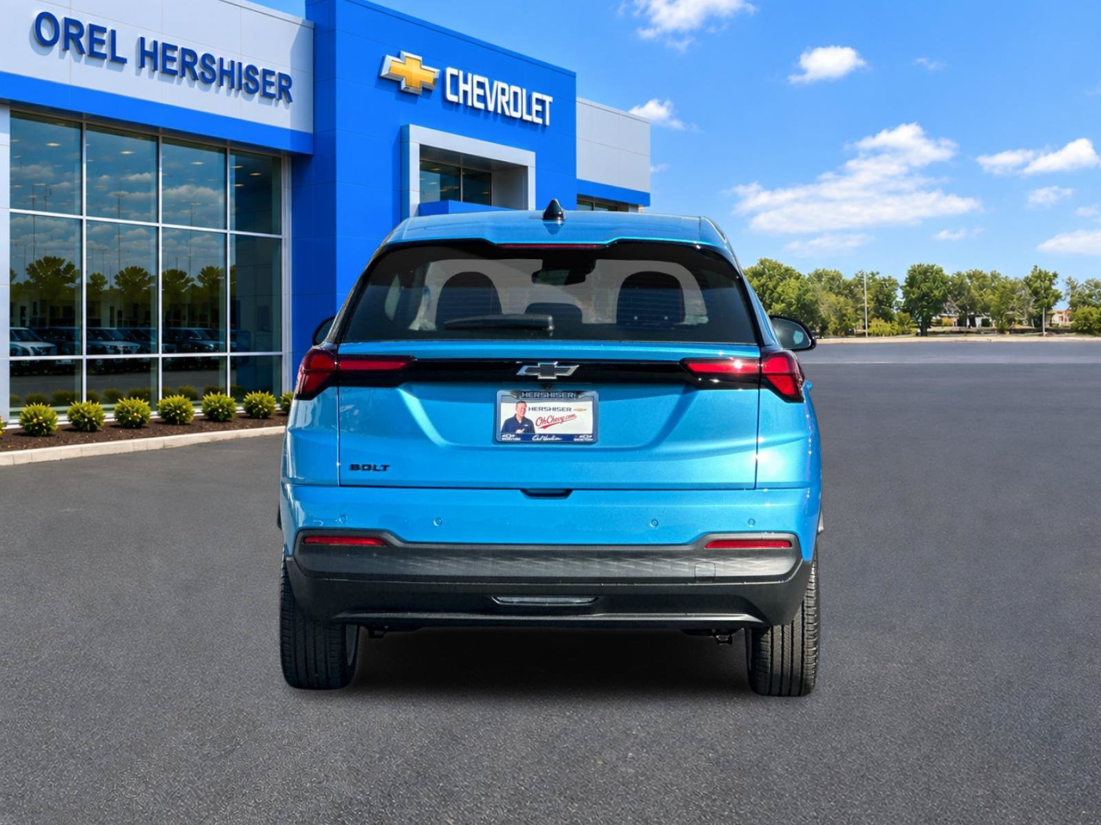 New 2027 Chevrolet Bolt LT FWD image 5