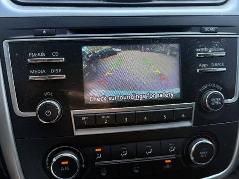 Used 2016 Nissan Altima 2.5 SR w/ LED Appearance Package FWD image 23