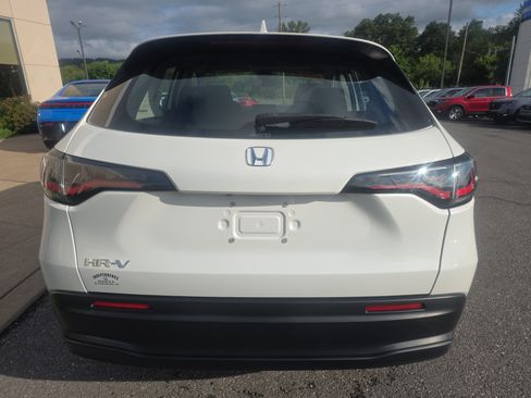 Used 2024 Honda HR-V LX image 6