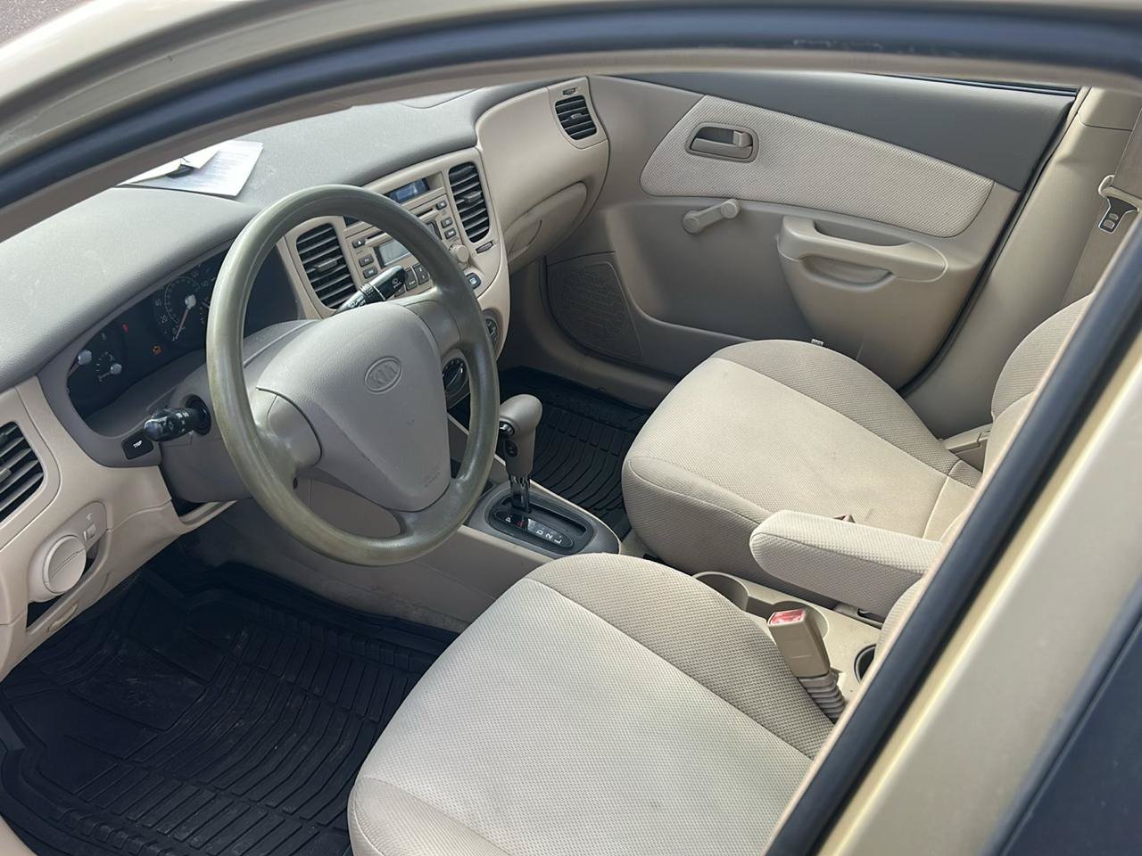 Used 2006 Kia Rio Sedan FWD image 9