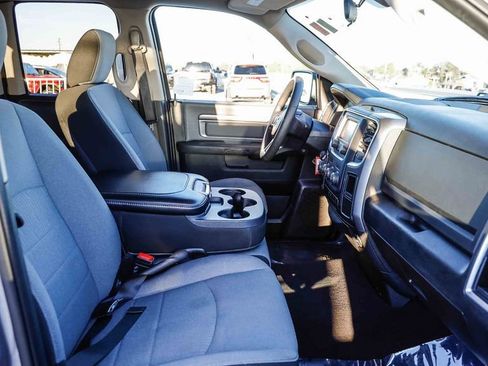 Used 2024 RAM 1500 Classic SLT image 20