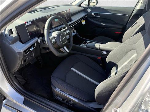 New 2026 Hyundai Sonata SEL image 3