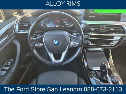 Used 2021 BMW X3 xDrive30e image 12