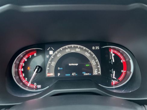 Used 2025 Toyota RAV4 XLE image 42