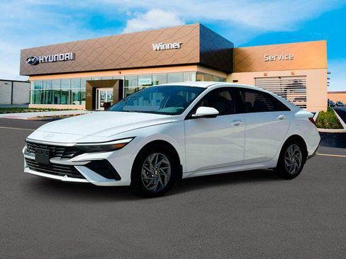 New 2025 Hyundai Elantra Blue image 2
