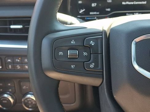 Used 2024 GMC Yukon AT4 w/ Technology Package AWD/4WD image 26