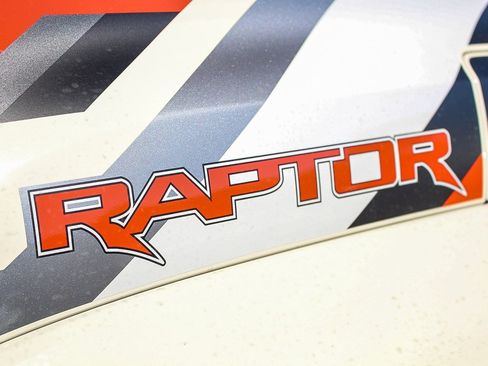 New 2025 Ford Bronco Raptor image 6