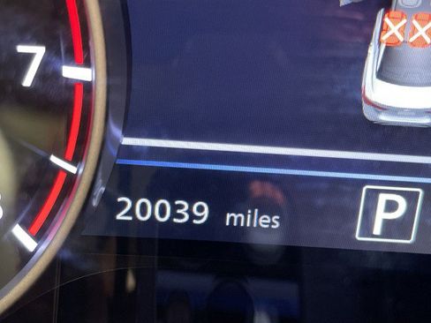 Used 2025 Nissan Sentra SV image 15