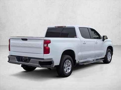 Used 2024 Chevrolet Silverado 1500 LT RWD image 5