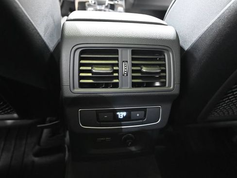Used 2023 Audi Q5 2.0T Premium Plus w/ Premium Plus Package AWD/4WD image 33