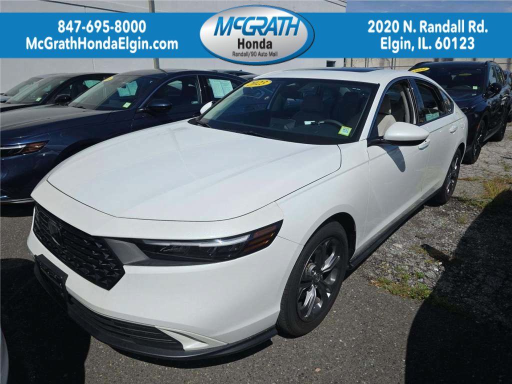 Used 2023 Honda Accord EX image 1
