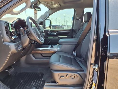 New 2025 Chevrolet Silverado 2500 LT w/ Trail Boss Package image 15