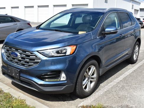 Used 2019 Ford Edge SEL w/ Equipment Group 201A AWD/4WD image 6