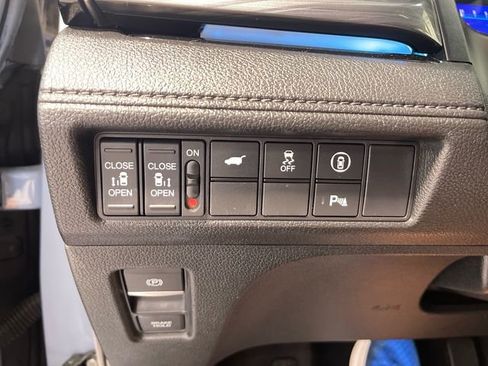 Certified 2024 Honda Odyssey Elite image 14