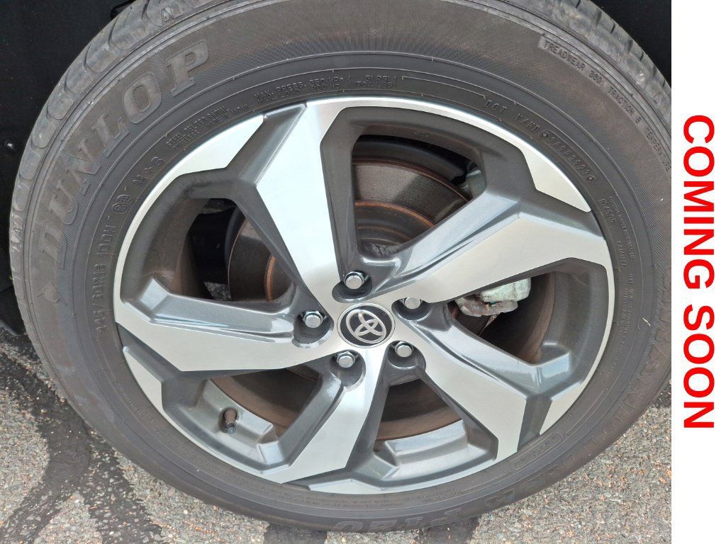 Used 2023 Toyota RAV4 SE w/ Weather & Moonroof Package AWD/4WD image 9