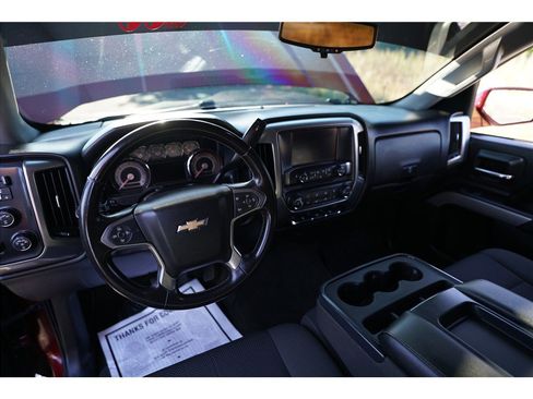 Used 2017 Chevrolet Silverado 1500 LT w/ LT Convenience Package AWD/4WD image 12