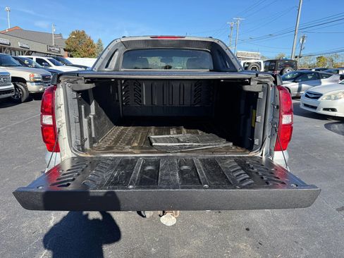 Used 2012 Chevrolet Avalanche LT w/ All-Star Edition image 33