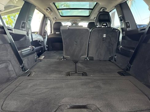 Certified 2023 Volvo XC90 T8 Ultimate AWD/4WD image 15