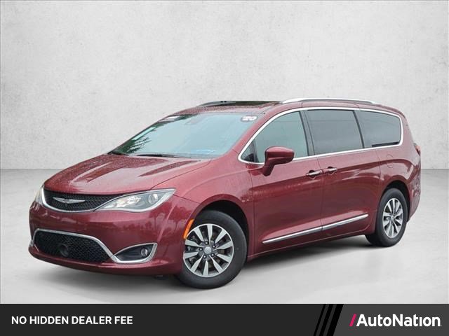 Used 2020 Chrysler Pacifica Touring-L FWD image 1
