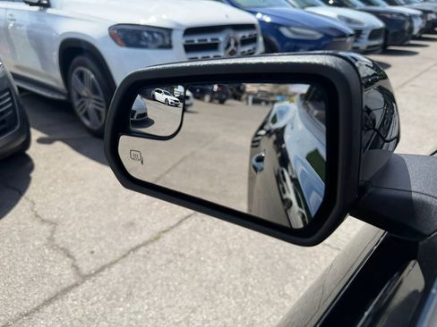 Used 2019 Ford Mustang GT Premium RWD image 21