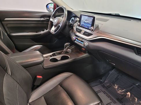 Used 2019 Nissan Altima 2.5 Platinum image 24