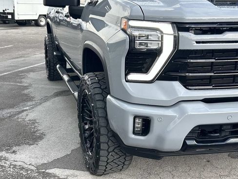 Used 2024 Chevrolet Silverado 2500 LTZ w/ LTZ Plus Package AWD/4WD image 13
