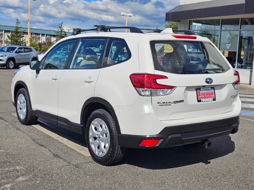 Used 2021 Subaru Forester AWD/4WD image 7