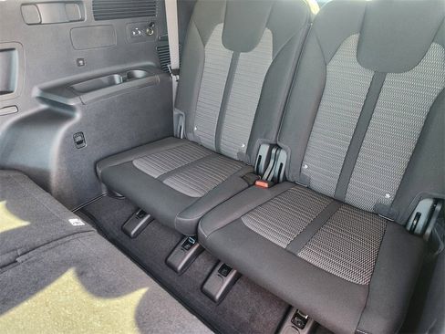 New 2026 Kia Sorento LX image 21