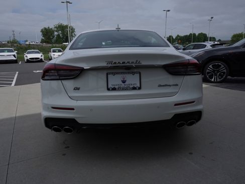 New 2024 Maserati Quattroporte Modena Ultima Q4 image 8