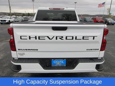 Certified 2024 Chevrolet Silverado 1500 Custom w/ Turbomax Blackout Package image 4