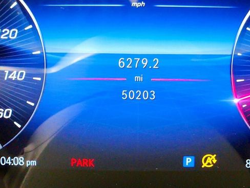Used 2022 Mercedes-Benz C 300 4MATIC Sedan w/ Exclusive Trim Package image 14