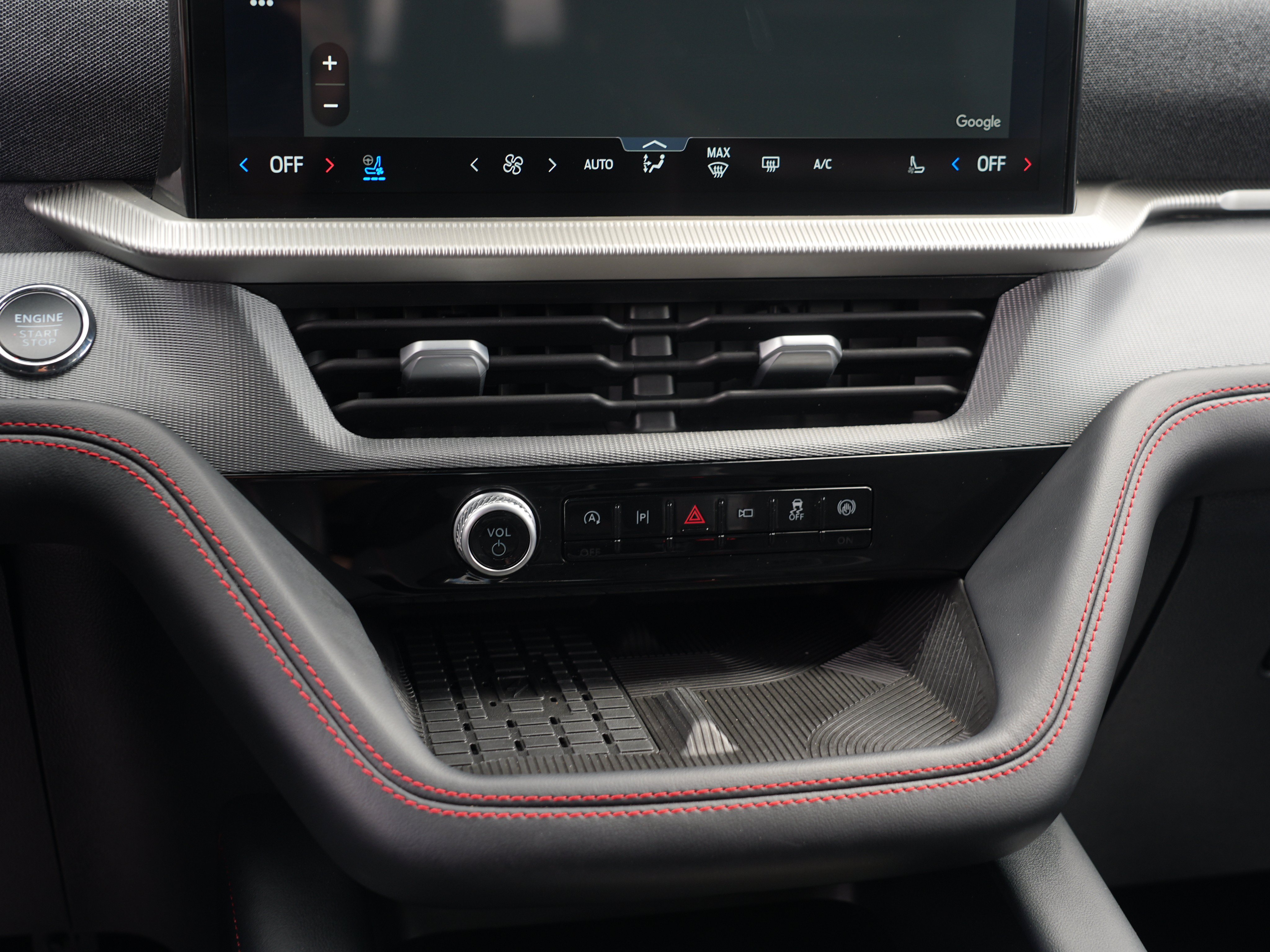 Used 2025 Ford Explorer ST AWD/4WD image 28
