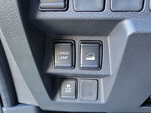 New 2026 Nissan Frontier S image 19