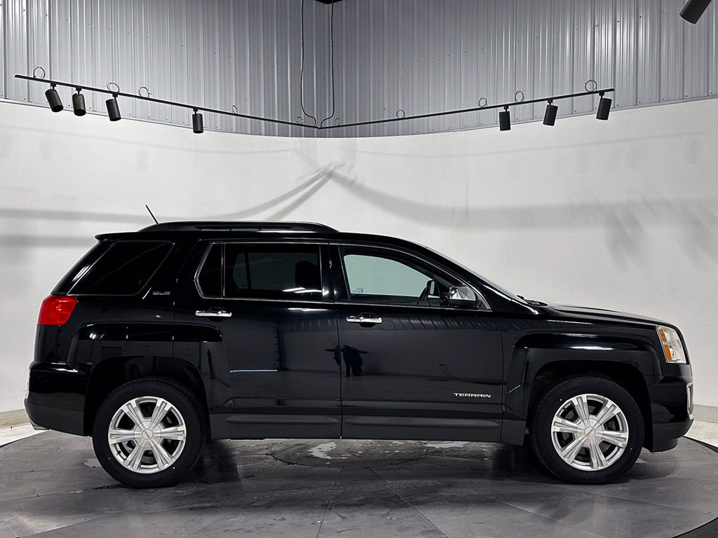 Used 2016 GMC Terrain SLE w/ Chrome Edition AWD/4WD image 10