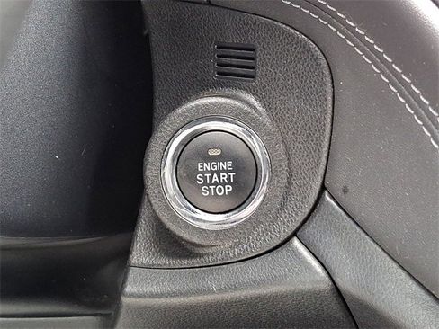 Used 2020 Subaru Outback Premium image 26