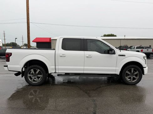 Used 2015 Ford F150 XLT w/ Equipment Group 302A Luxury AWD/4WD image 4