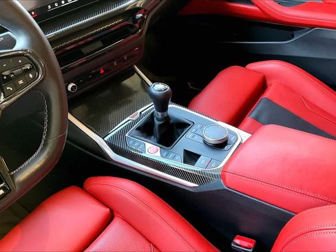 Used 2025 BMW M4 Coupe w/ Executive Package image 17