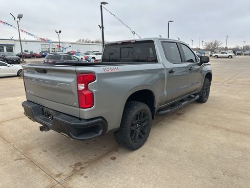 Used 2024 Chevrolet Silverado 1500 LT Trail Boss w/ LT Trail Boss Premium Package AWD/4WD image 37