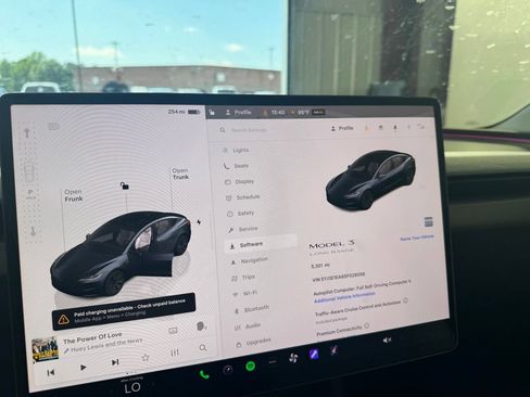 Used 2025 Tesla Model 3 RWD image 4