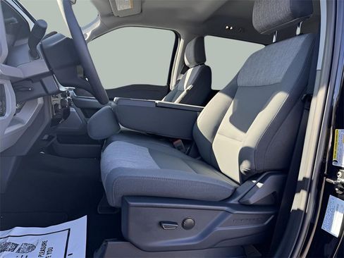 New 2026 Ford F250 XLT w/ XLT Premium Package image 12