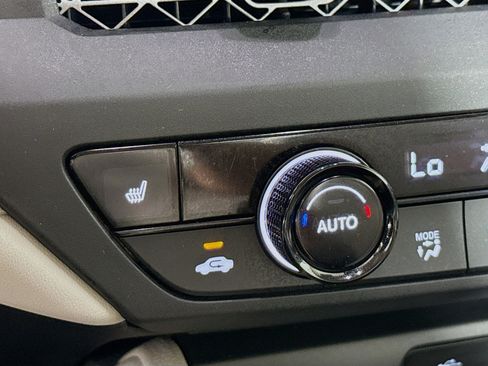 Certified 2025 Honda Accord SE image 22