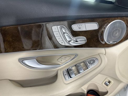 Certified 2018 Mercedes-Benz C 300 Sedan image 17